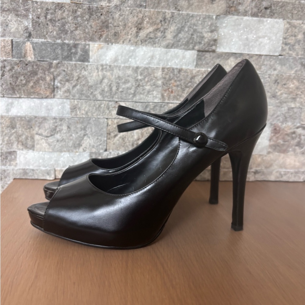 Nine West Black Peep-Toe Heels